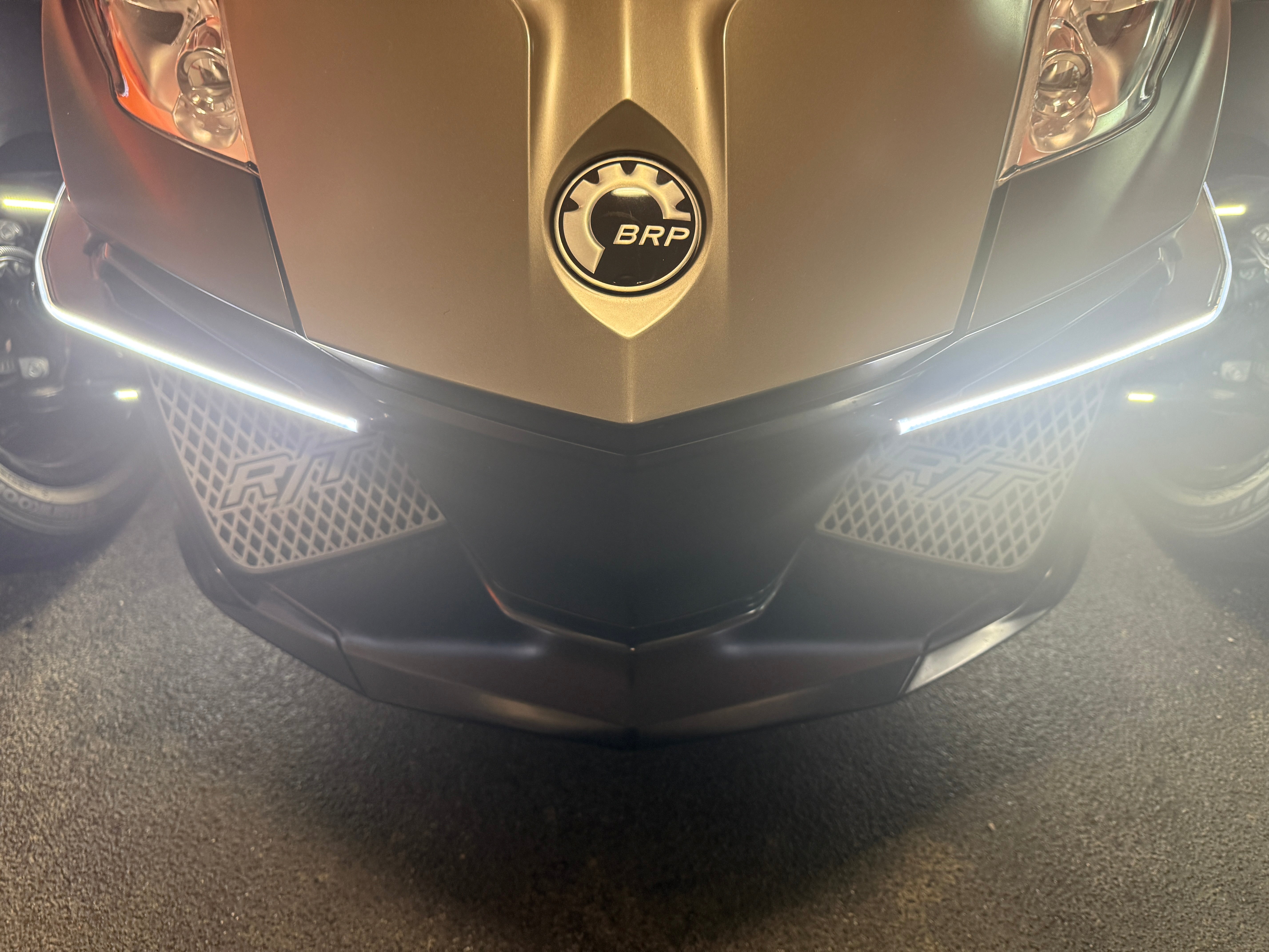 Spyder RT (2010-2019) | TricLED