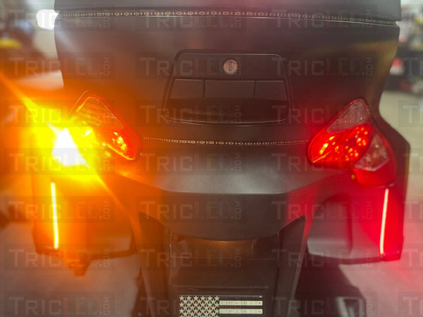 Rt Saddlebag Rear Run/Brake With Yellow Turn Signal Integration 2010-2019