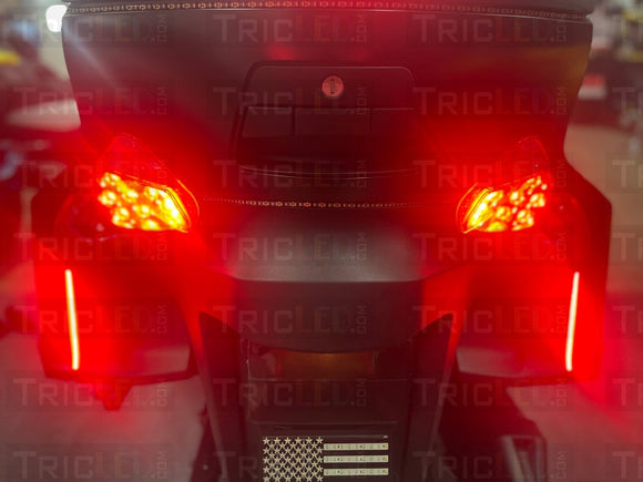 Rt Saddlebag Rear Run/Brake With Yellow Turn Signal Integration 2010-2019